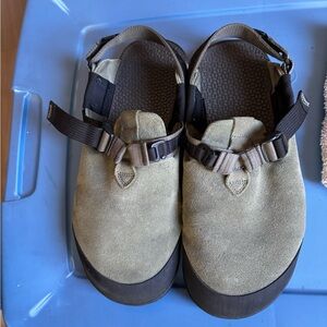 Bedrock Mountain Clogs Suede
